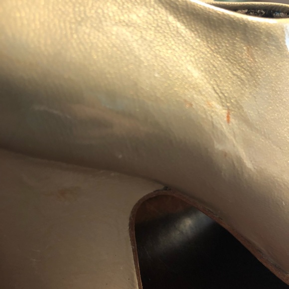 Oh...Deer! champagne booties. Size 8.5 - Picture 5 of 7